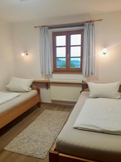 הוילה ברנאו אם כימסי Buchnerhof Urlaub Auf Dem Bauernhof מראה חיצוני תמונה